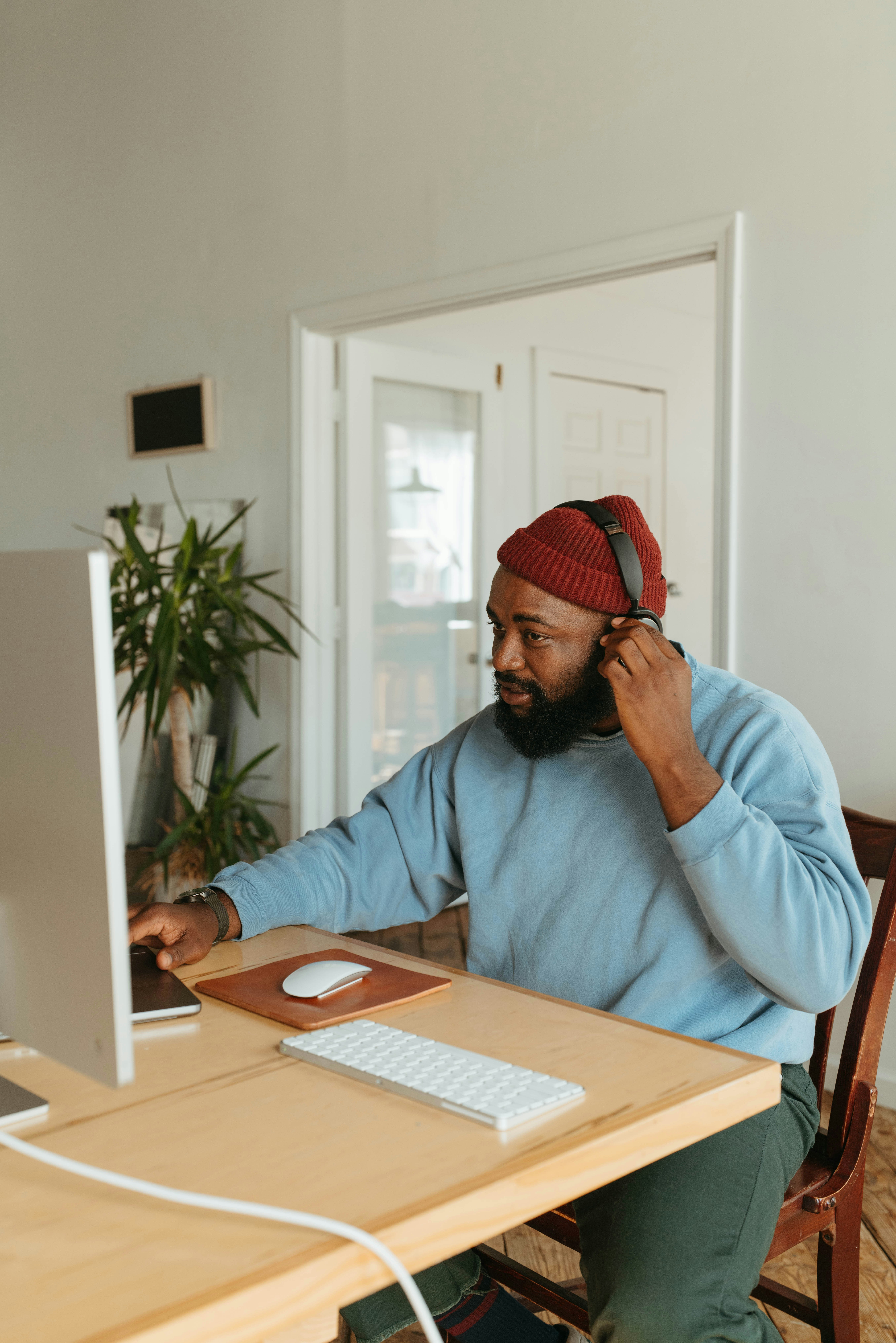 NoxStack Hq remote engineering team — collaborative work culture